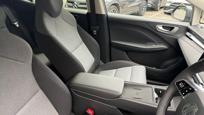 MG Mg4 Urban 118kW Premium Long Range 54kWh 5dr Auto Electric Hatchback
